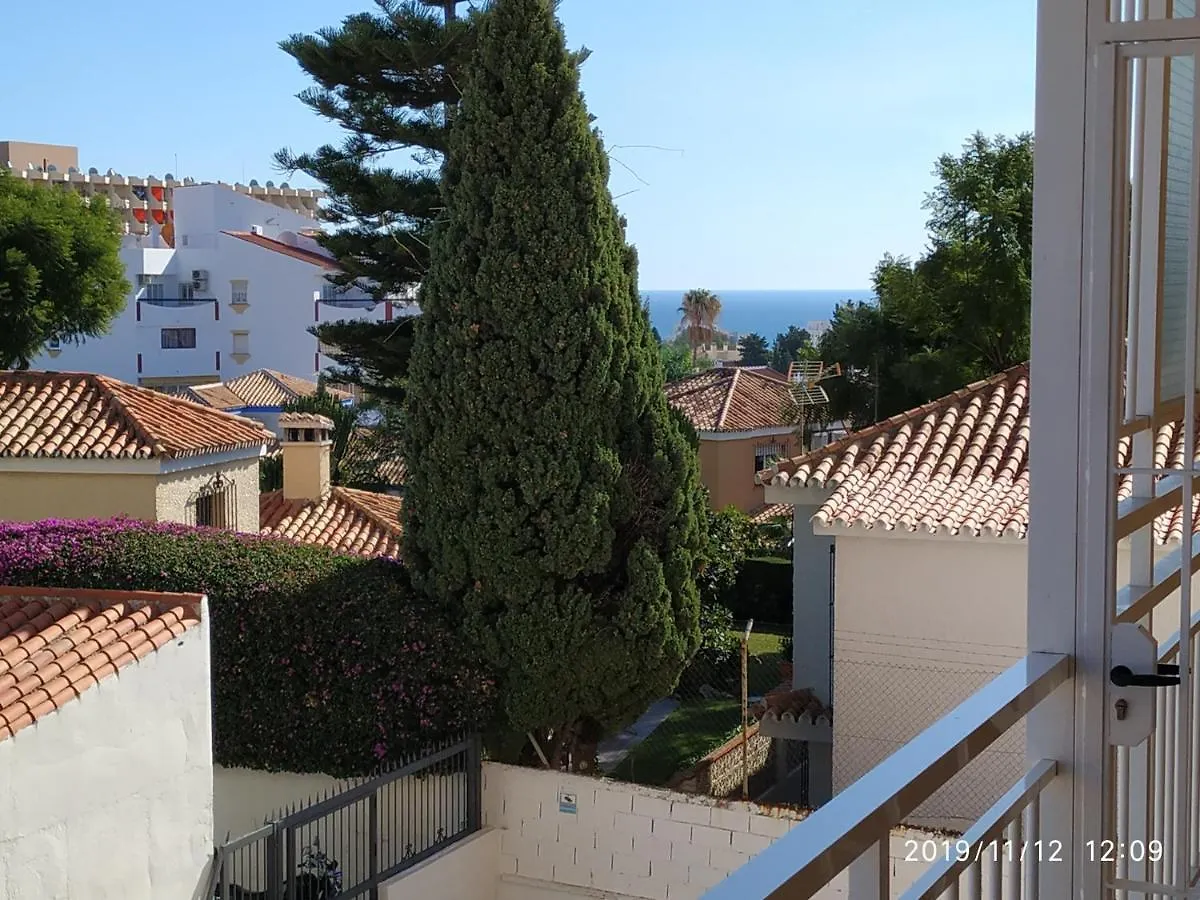 Saltillo Alto White Studio Torremolinos Spagna
